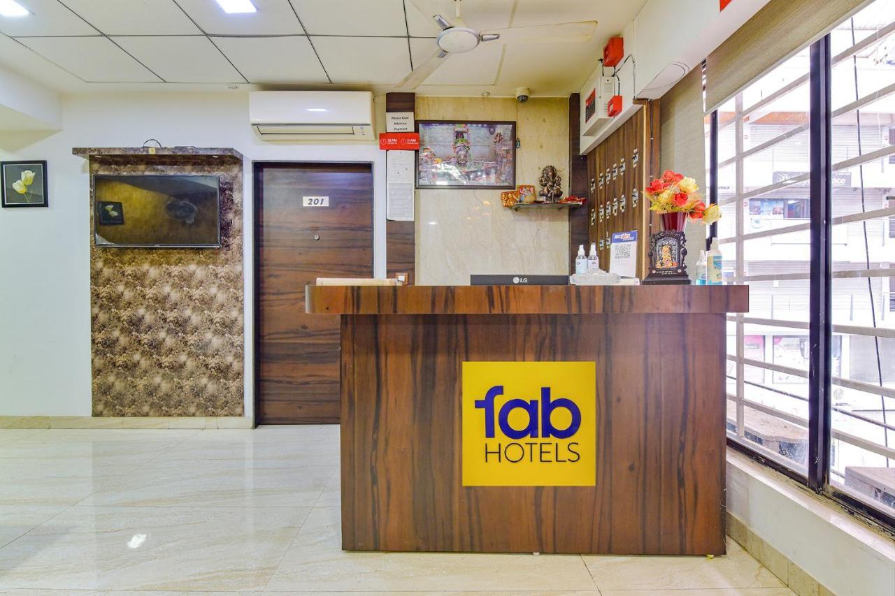Fabhotel Acropole Inn Ahmedabad Exterior photo